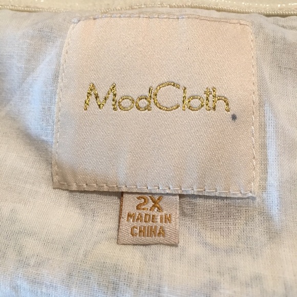 Modcloth Hawaii halter dress - Picture 3 of 8